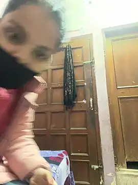 Sandhya_77's cam snapshot