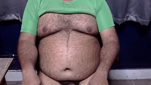 hairysubcub_70's cam snapshot