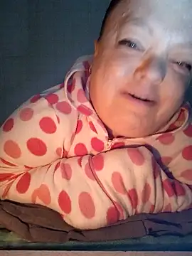 Janiffer_MiMi's cam snapshot