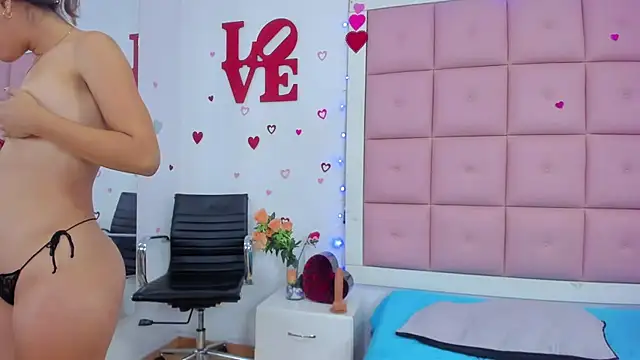 Aliss_Aron live sex cam