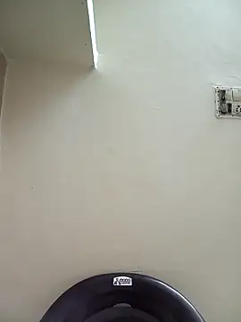 Your-Sasha7's cam snapshot