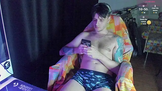 Joel-Pataki live sex cam