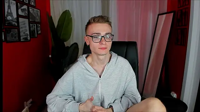 Emmit_Barker live sex cam