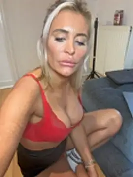 AliceDx's cam snapshot