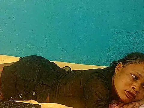 BlondieBitch's cam snapshot