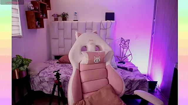 JennieBaee's cam snapshot