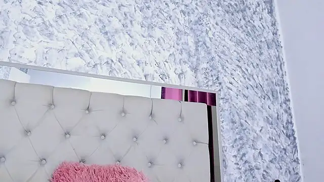 _LaurentBrown's cam snapshot