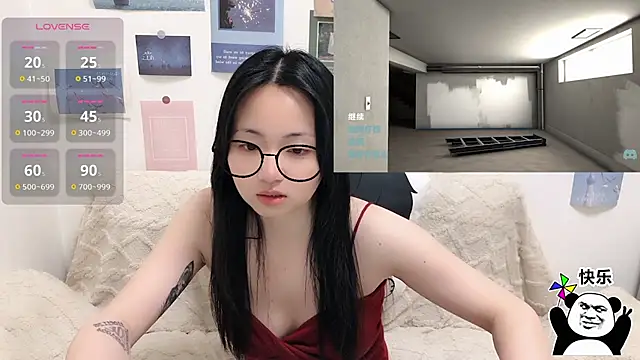 LiLiYbaby live sex cam