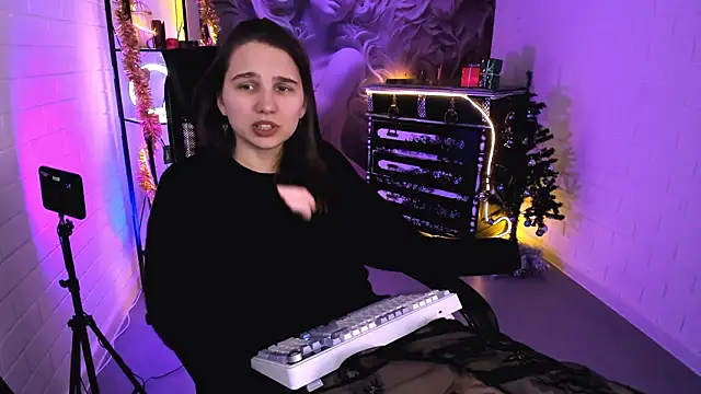 TessaMill's cam snapshot