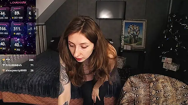 Ashley_Ross_'s cam snapshot