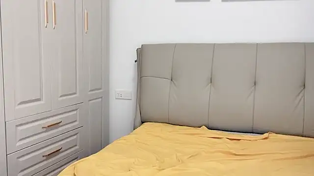 Owo-nO's cam snapshot