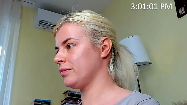 queenofthenighttt's cam snapshot