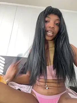 Queenkimi777's cam snapshot