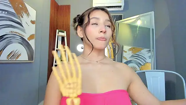 nina_swaan's cam snapshot