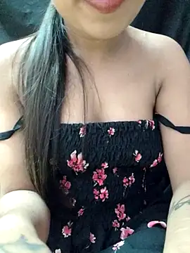 Roshni_98's cam snapshot