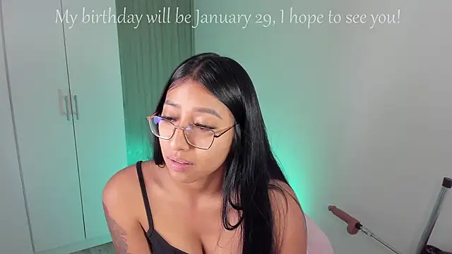 Isaa0 live sex cam