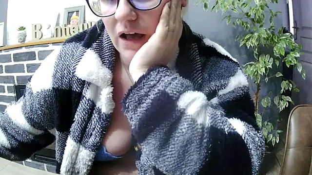 lady_gloria69 live sex cam