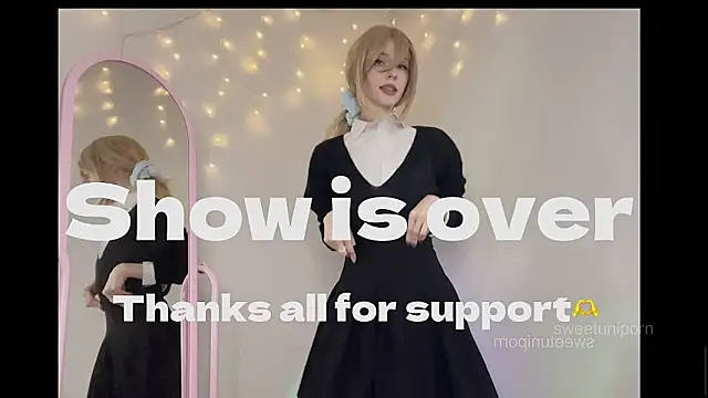 sweetuniporn live sex cam