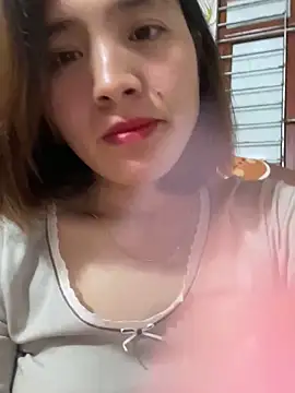 Lyzizi_lovely09 live sex cam