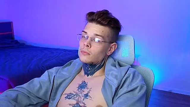 DENIS_HERE live sex cam