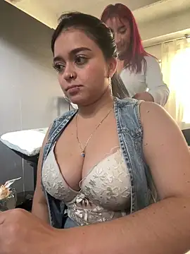 Emily_Rivers_ live sex cam