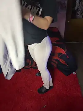 Milfshortcakes's cam snapshot