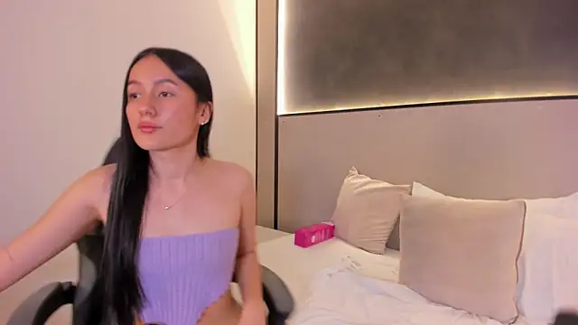 mia_slora's cam snapshot