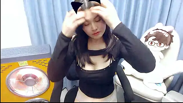 Little-sweet's cam snapshot