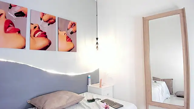 Stefany_gonzales_'s cam snapshot