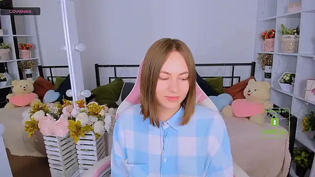 Elma_Lily's cam snapshot