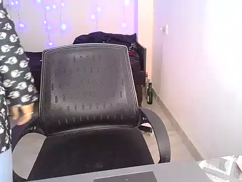 shivani_sharma_2's cam snapshot