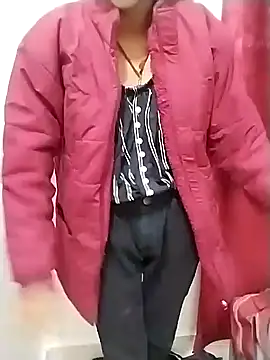 tanjua78's cam snapshot