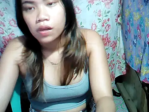 Milkytits_Yum00's cam snapshot