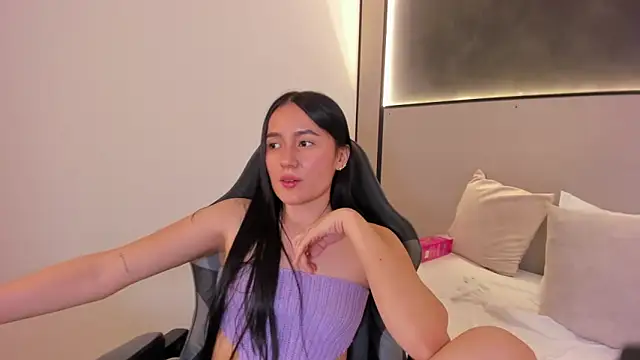 mia_slora's cam snapshot