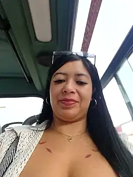 Pp-ari4na03's cam snapshot