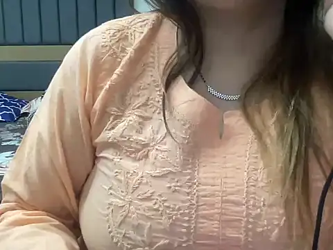 sassypooja's cam snapshot