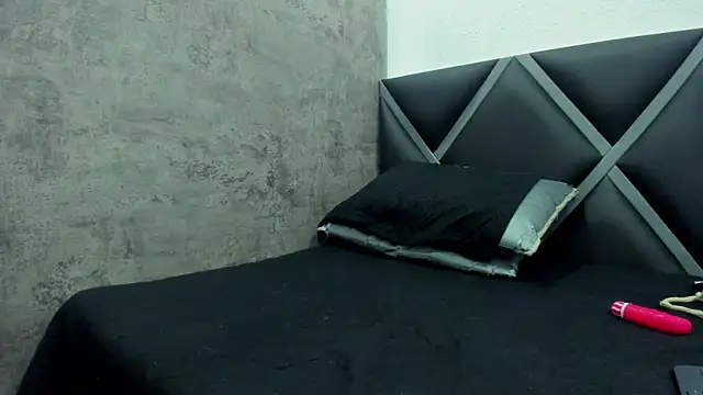 Zoe-7's cam snapshot