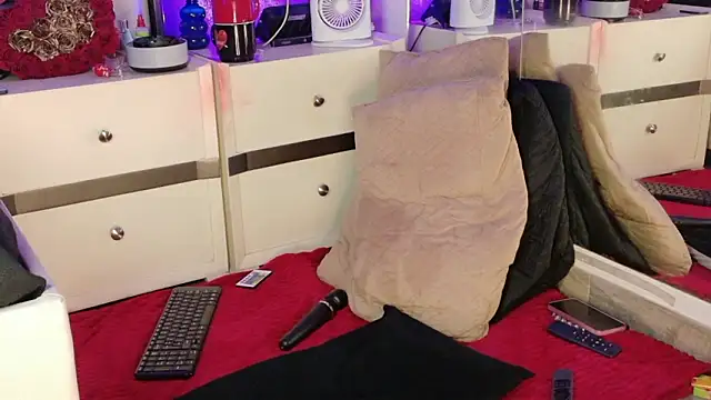 LilyyBigAss's cam snapshot