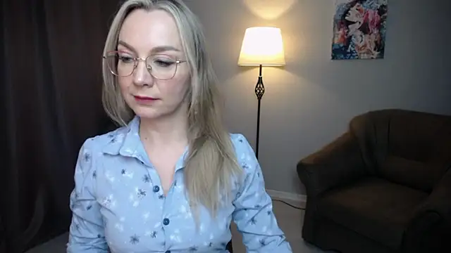 Ava_Elior's cam snapshot