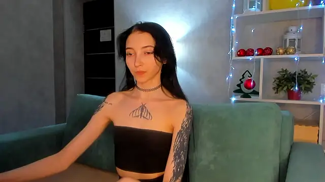 Ellen_Hops's cam snapshot