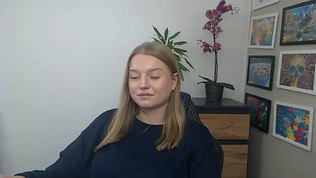 Mysteryerica's cam snapshot