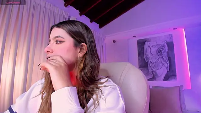 nathalie_rivers's cam snapshot