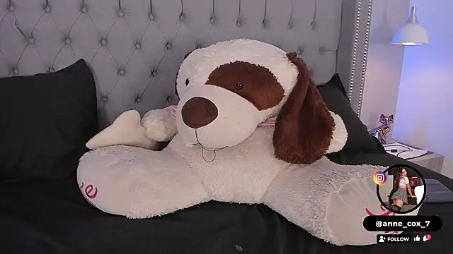 Anne_cox's cam snapshot