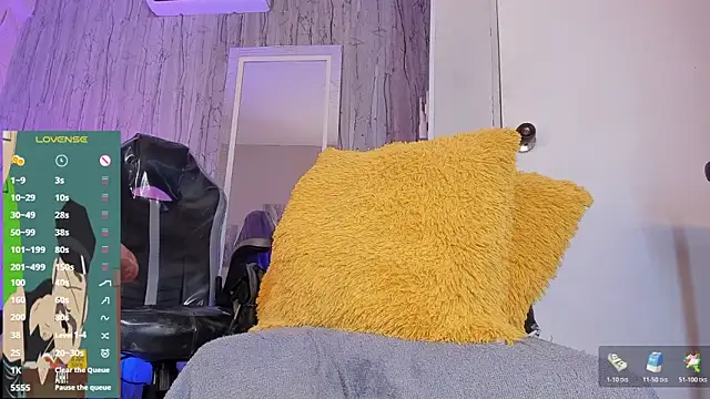 JUANDIAMONDS98 live sex cam