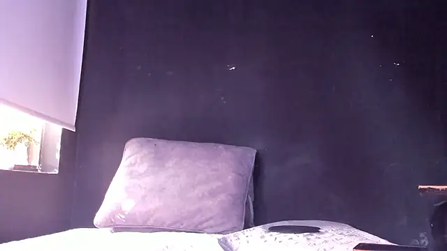 alondrabigtits live sex cam