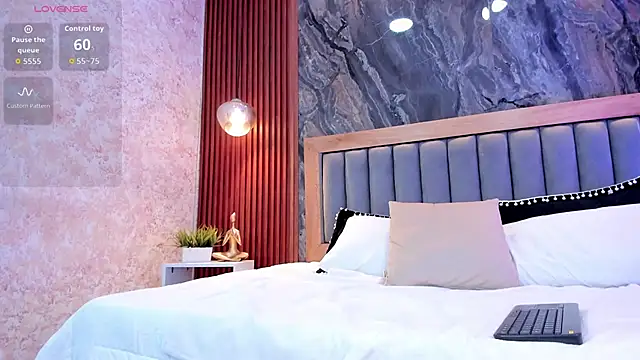 Gaia_Stone live sex cam