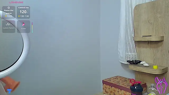 Ezgiierenns live sex cam