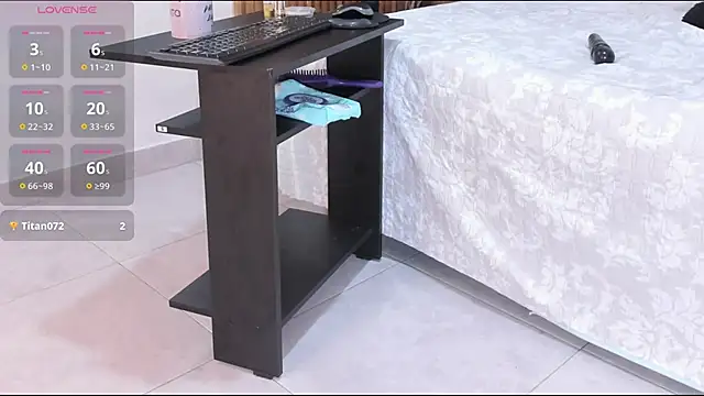 helen_jonesx's cam snapshot