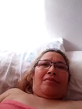 Cessi50 live sex cam