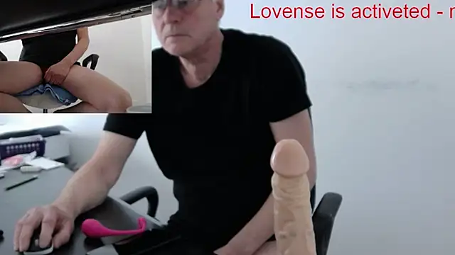 MrPondaro's cam snapshot